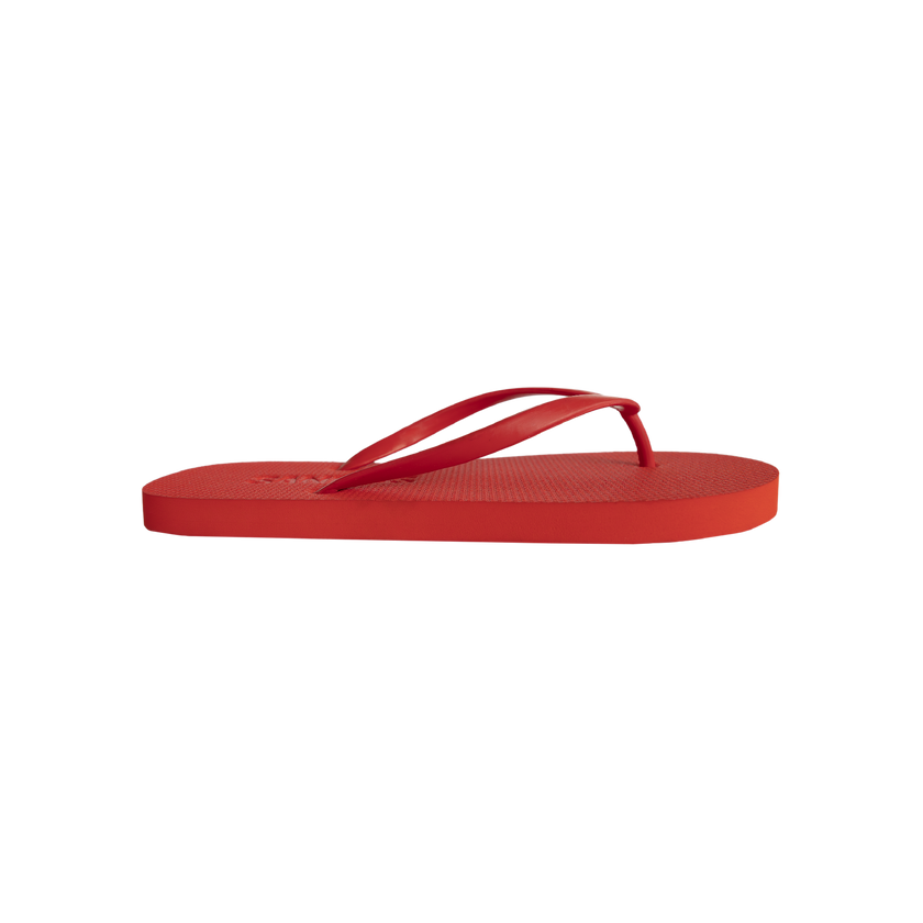 Red Boyfriend Wide side view