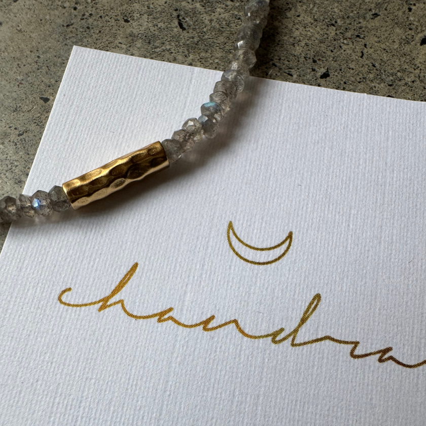 Munnar Labradorite Bracelet on a Chandra Collection card